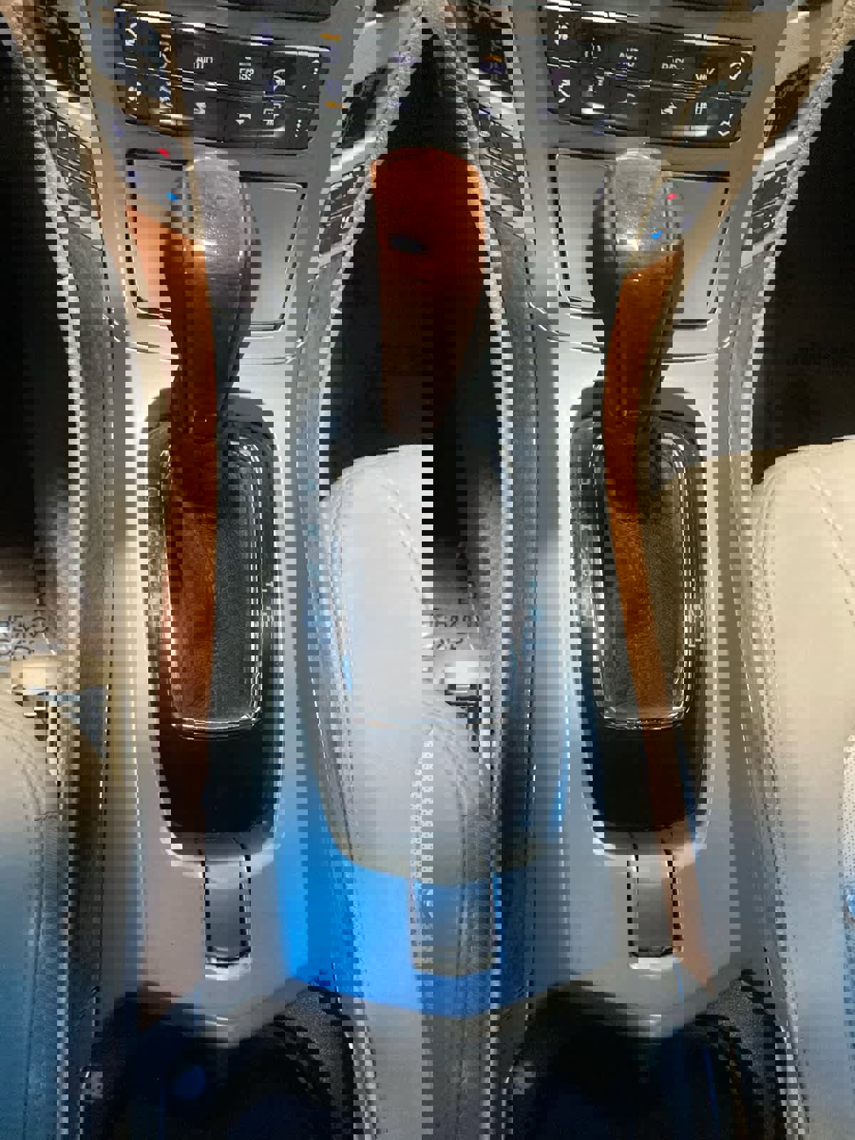 Used 2011 Cadillac CTS Premium image 23