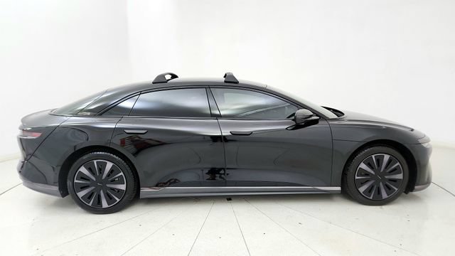 Used 2024 Lucid Air Pure RWD image 33