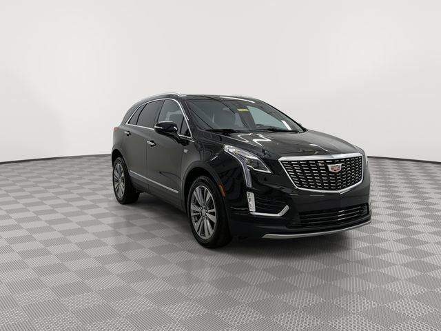 Certified 2025 Cadillac XT5 Premium Luxury w/ LPO, Floor Liner Package AWD/4WD image 13