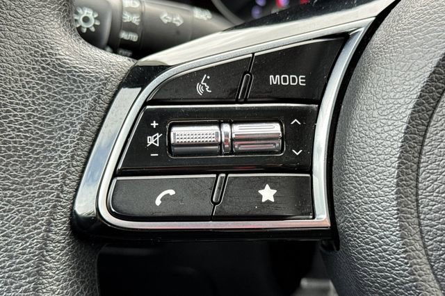 Used 2023 Kia Forte LXS w/ LXS Technology Package FWD image 35