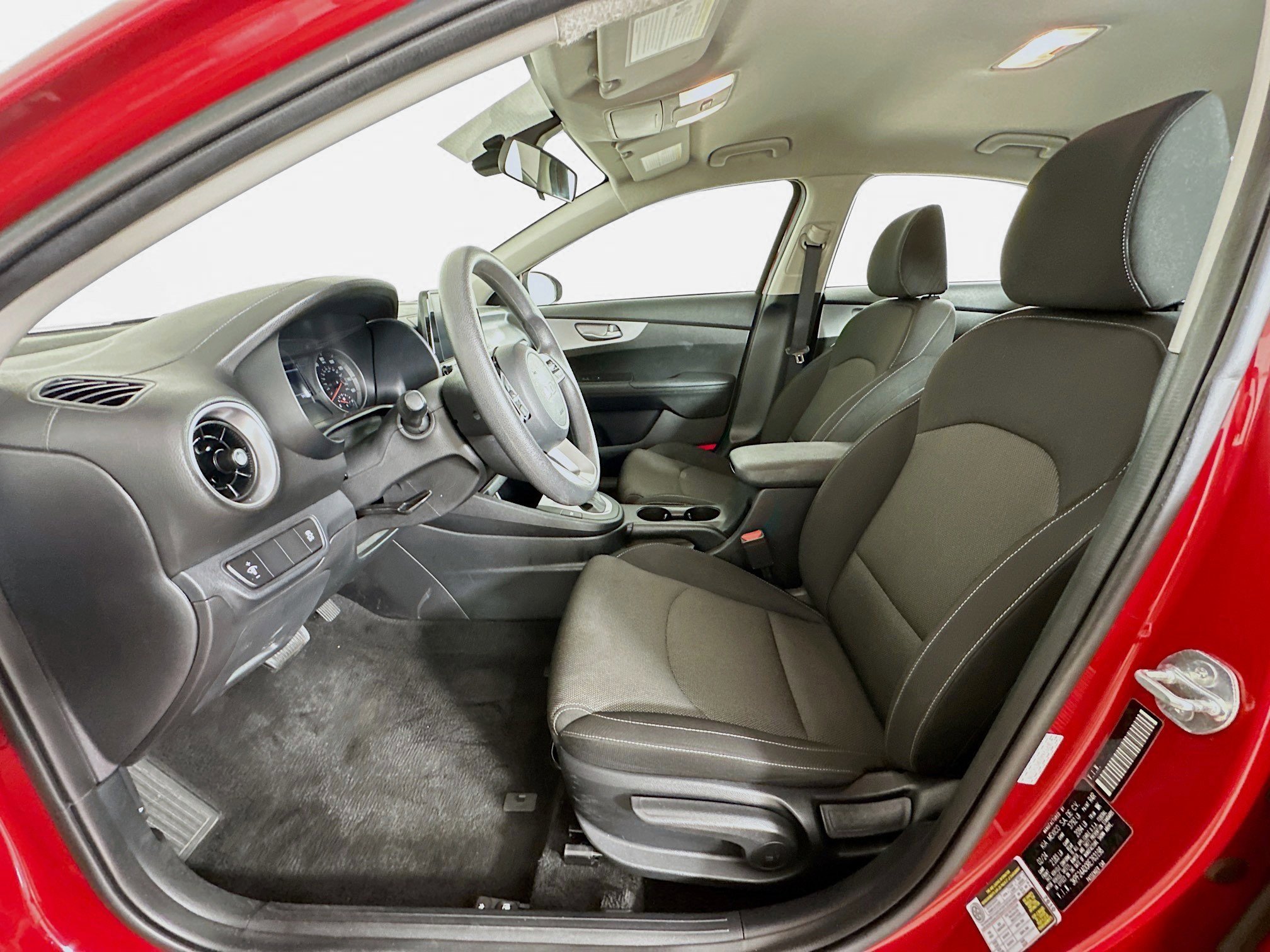 Used 2024 Kia Forte LXS FWD image 13