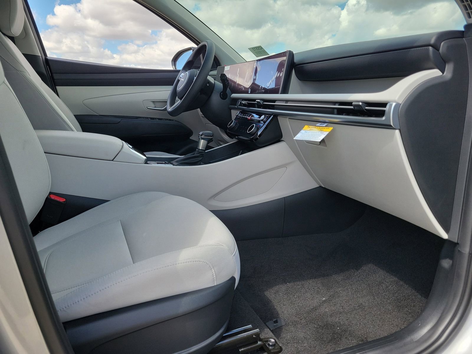 New 2026 Hyundai Tucson SEL image 17