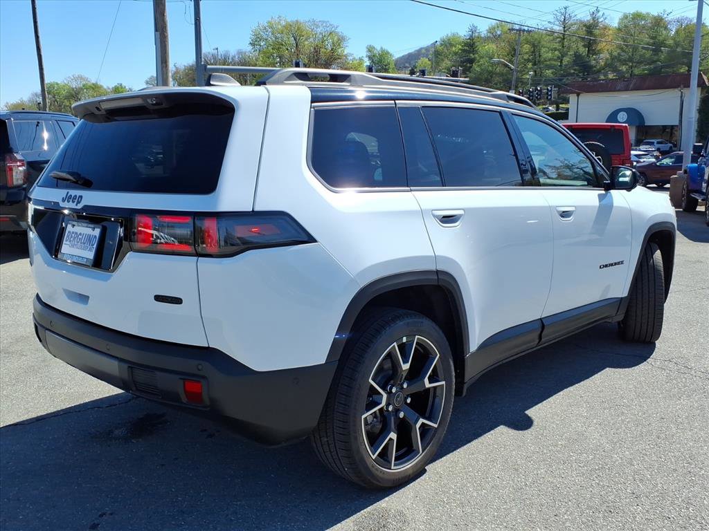 New 2026 Jeep Cherokee Overland image 4