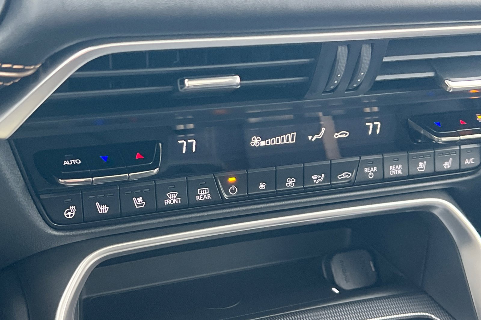 New 2026 MAZDA CX-90 Plug-In Hybrid w/ Premium Plus image 18