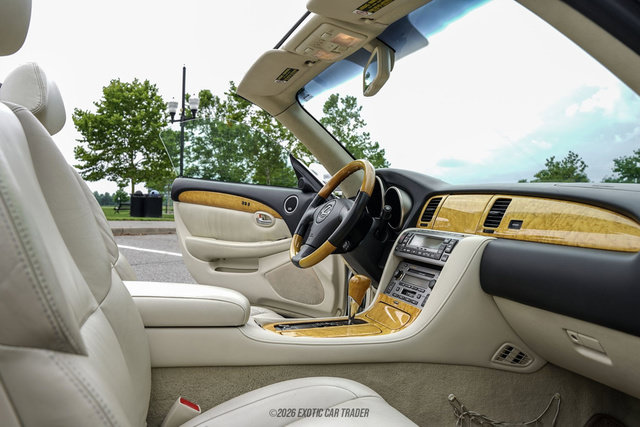 Used 2005 Lexus SC 430 Convertible RWD image 55