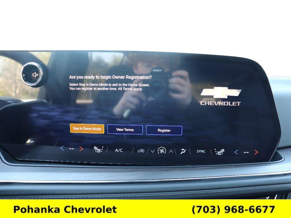 New 2026 Chevrolet Suburban Z71 w/ Comfort Package image 16