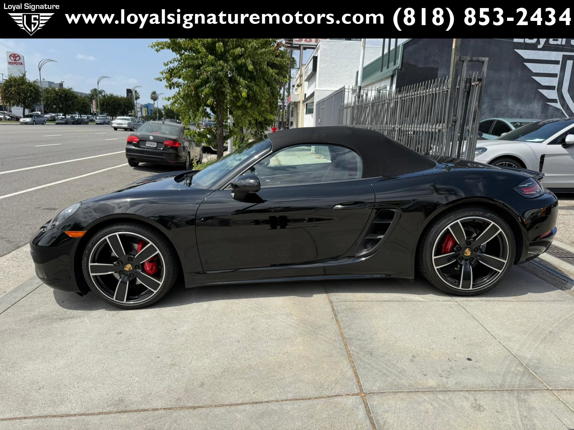 Used 2019 Porsche 718 Boxster S image 4