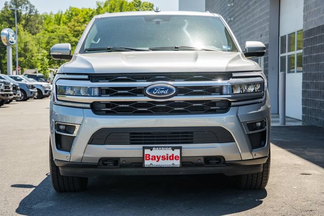 Used 2022 Ford Expedition Max Limited AWD/4WD image 3