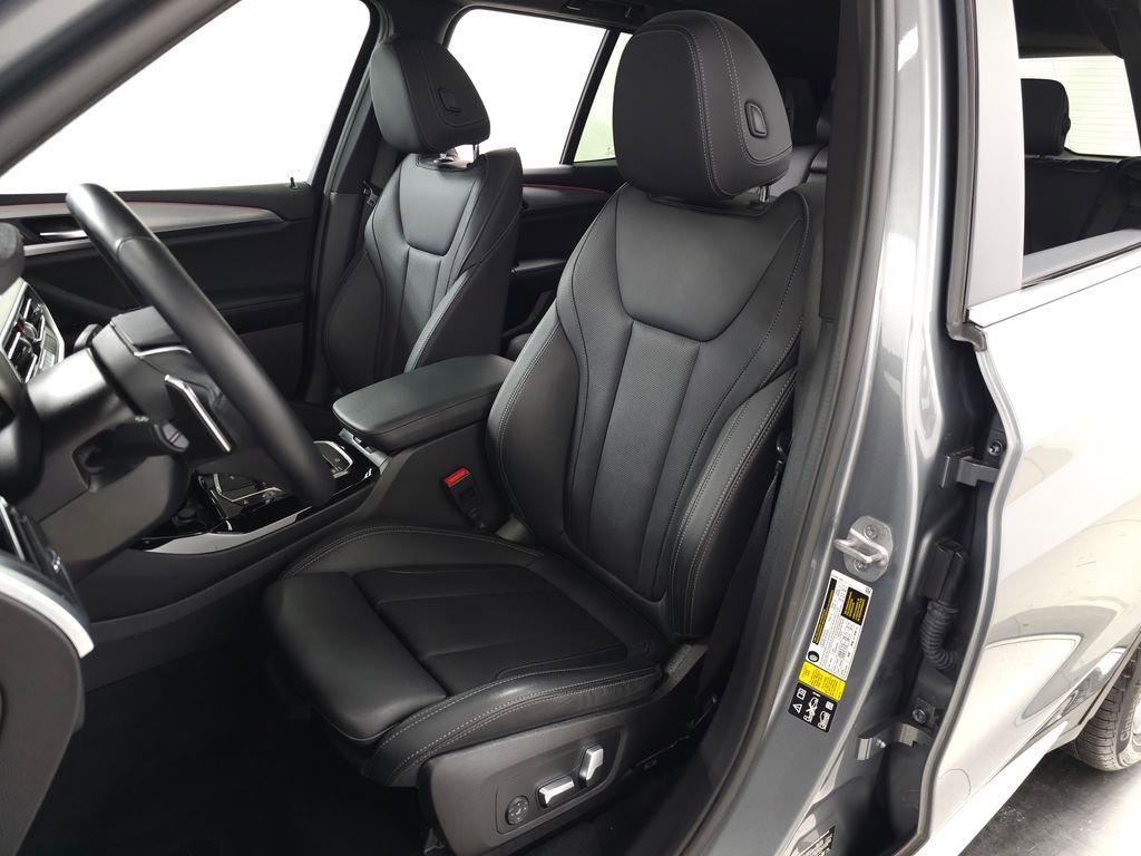 Used 2023 BMW X3 xDrive30i w/ Convenience Package image 17