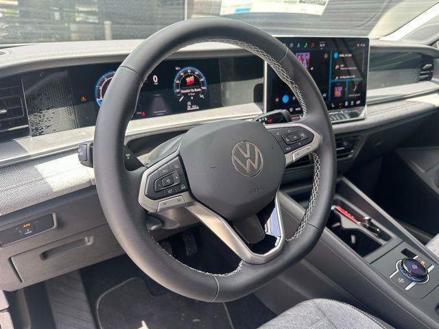 Used 2025 Volkswagen Tiguan S FWD image 23
