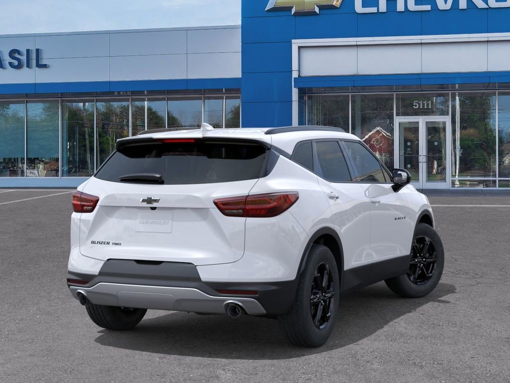 New 2026 Chevrolet Blazer LT w/ Convenience Package AWD/4WD image 4