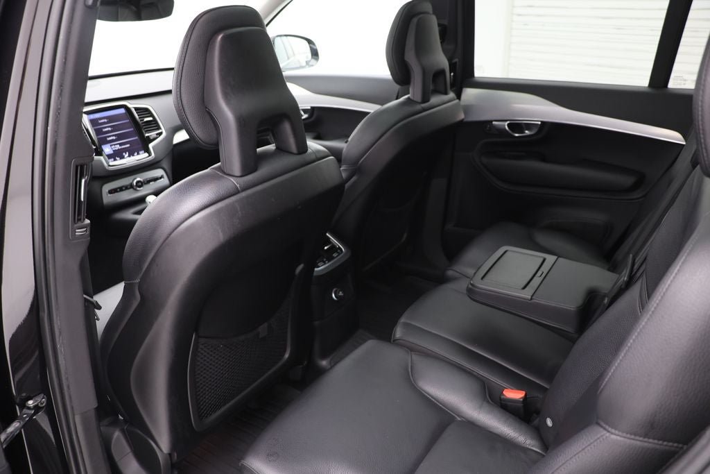 Used 2016 Volvo XC90 T8 Momentum w/ Vision Package AWD/4WD image 11
