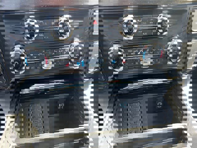 New 2026 Ford F250 Lariat image 13