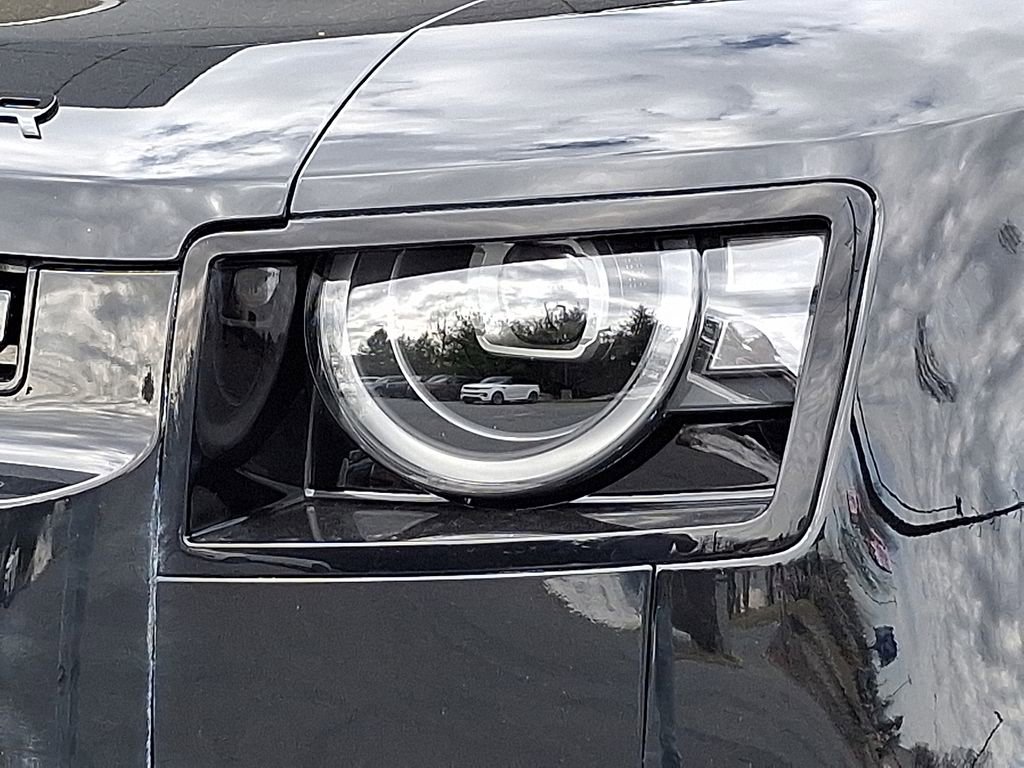 Certified 2026 Land Rover Defender 110 S AWD/4WD image 9