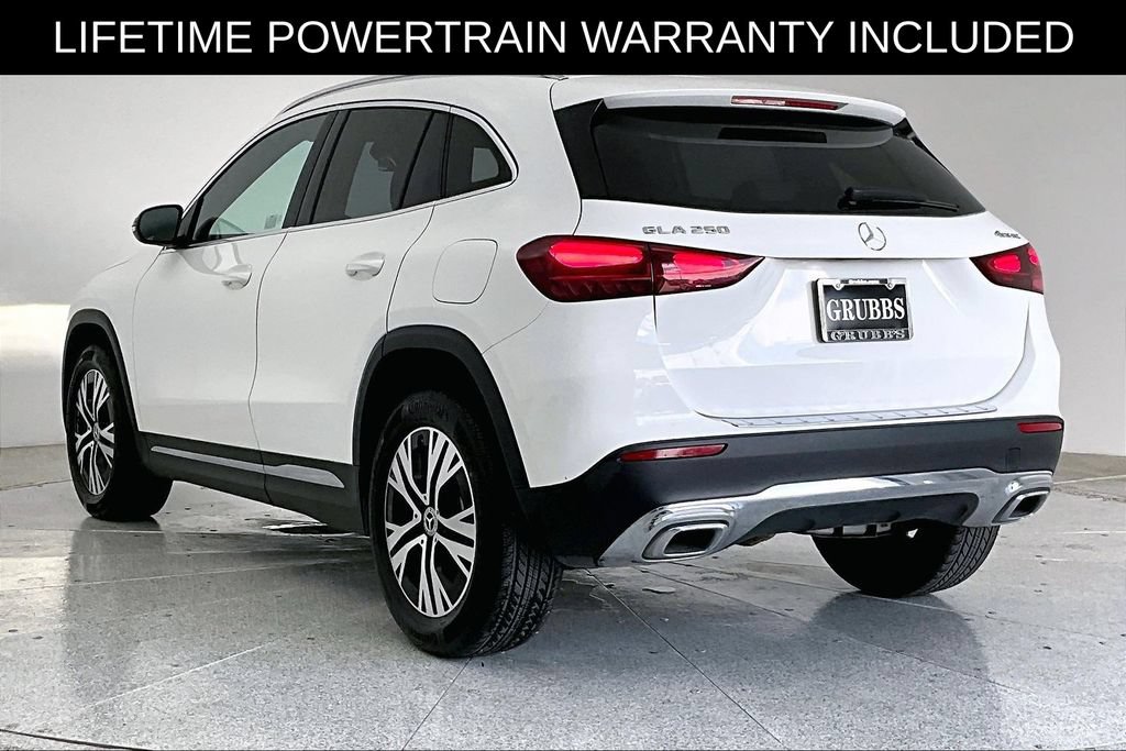 Used 2025 Mercedes-Benz GLA 250 4MATIC image 15