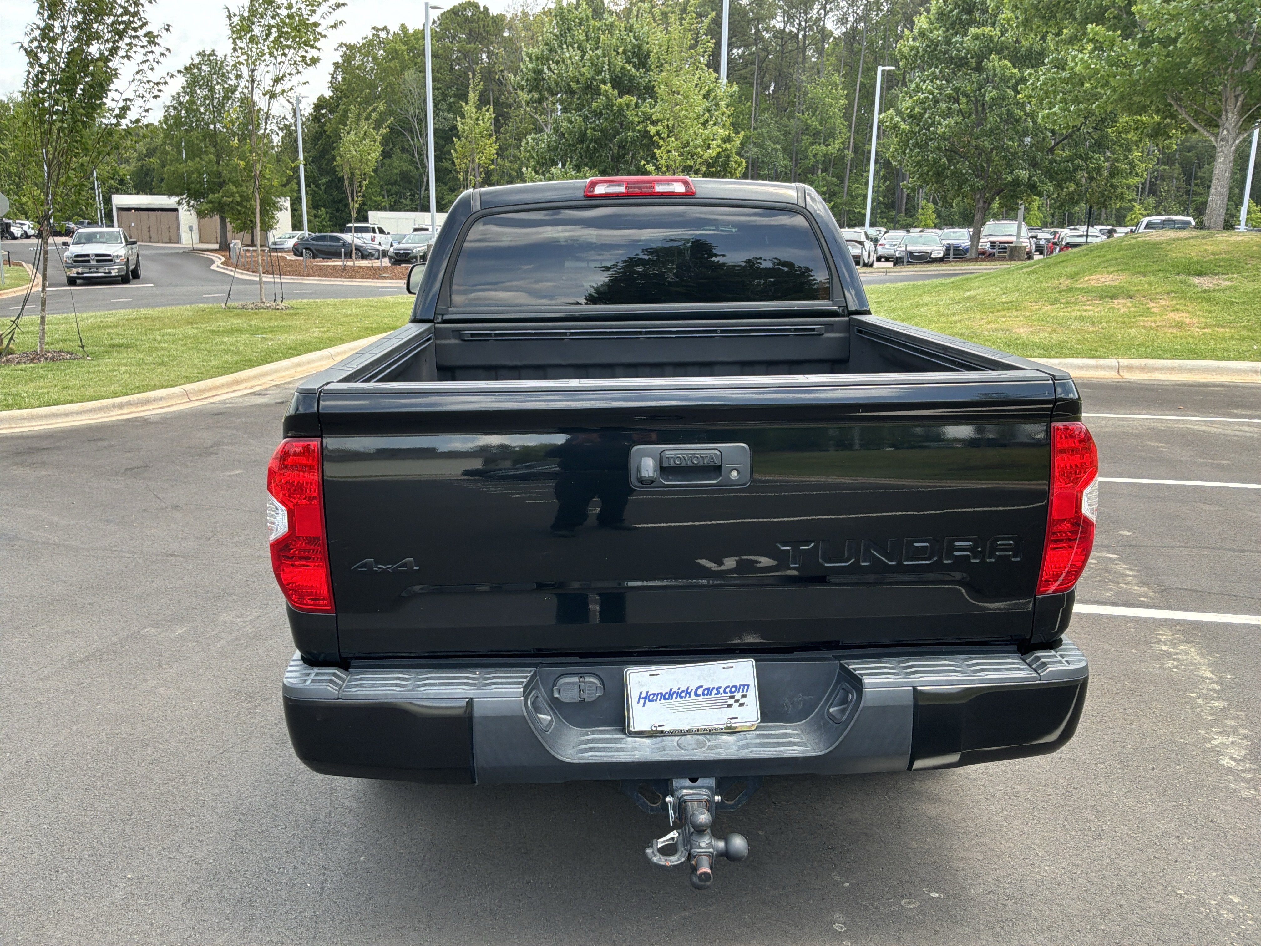 Used 2019 Toyota Tundra TRD Pro AWD/4WD image 9
