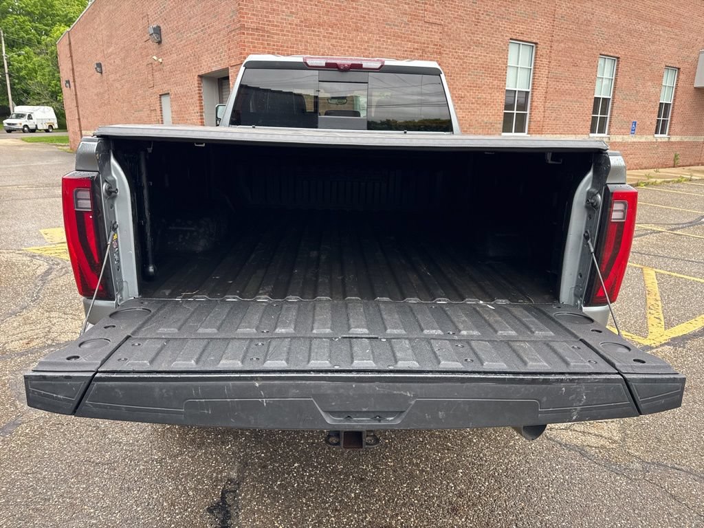 Used 2024 GMC Sierra 2500 Denali Ultimate w/ Snow Plow Prep/Camper Package AWD/4WD image 8