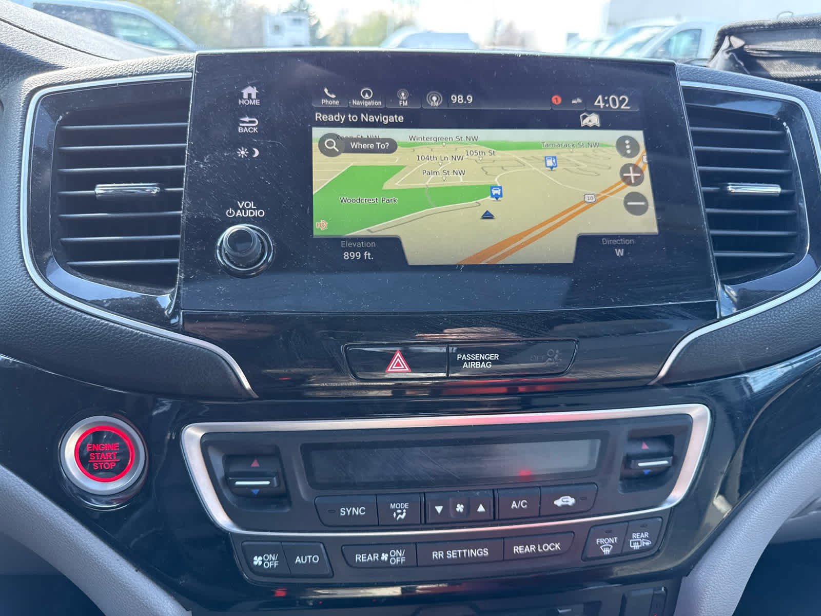 Used 2020 Honda Pilot Touring image 10