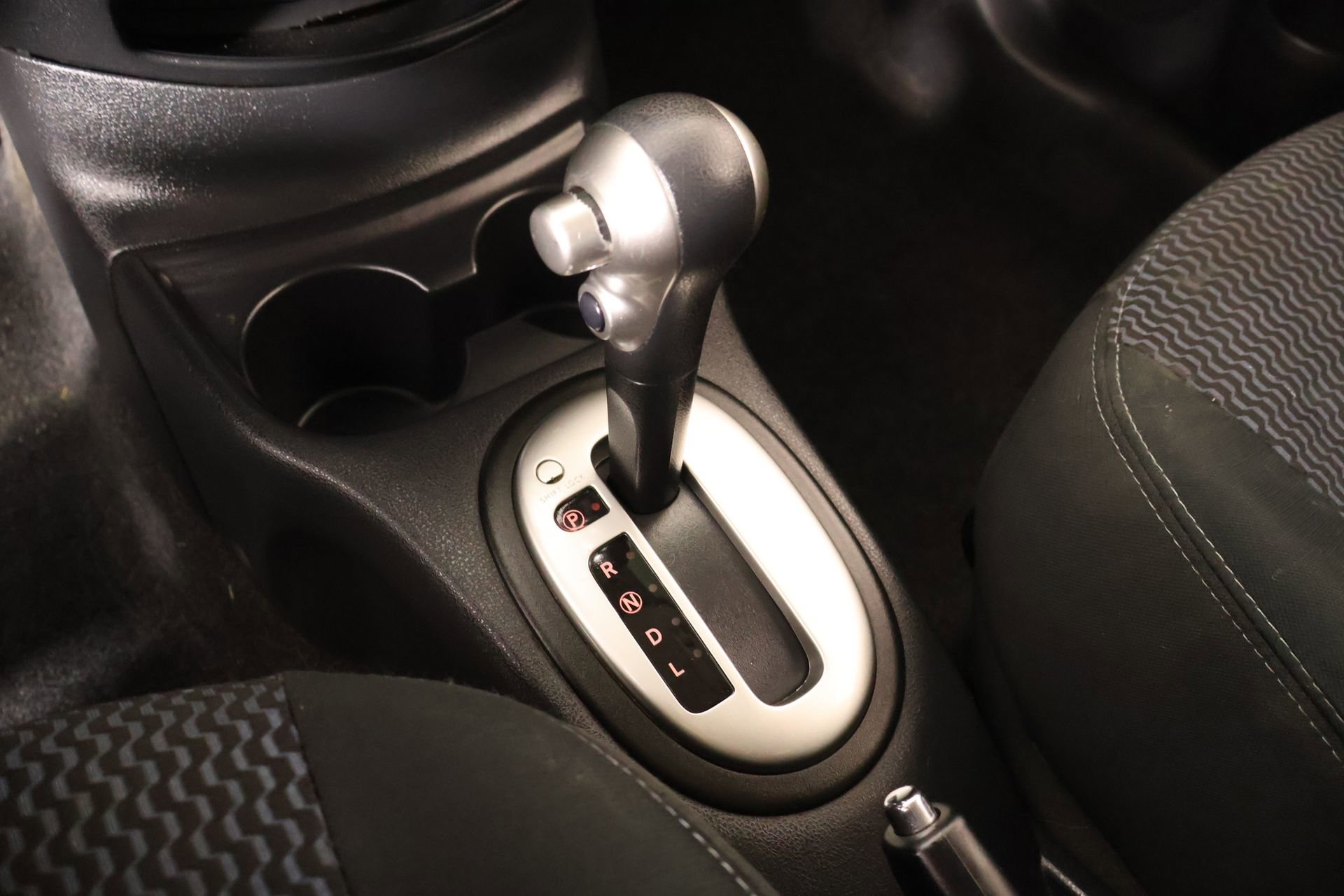 Used 2014 Nissan Versa Note SV w/ Sport Value Package FWD image 7