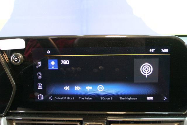 Used 2025 Chevrolet TrailBlazer LT w/ Convenience Package image 26