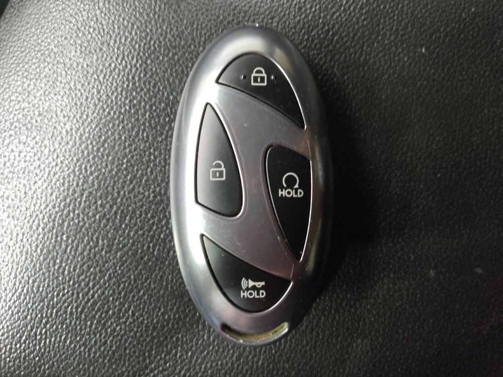 Used 2024 Hyundai Elantra Blue FWD image 32