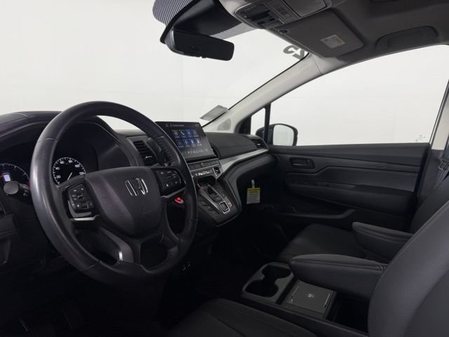 Used 2025 Honda Odyssey EX-L image 4