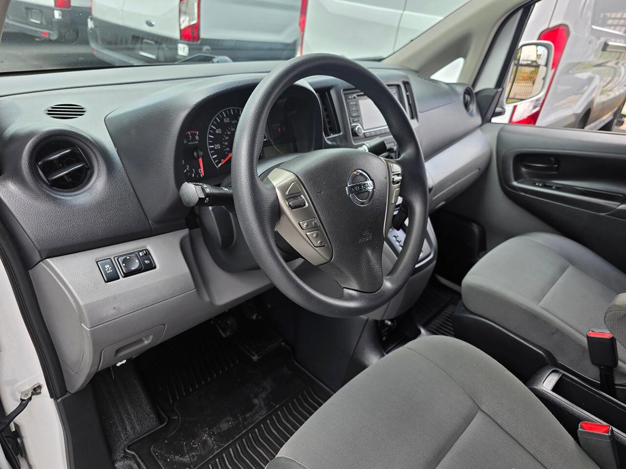 Used 2019 Nissan NV200 SV w/ Back Door Glass Package FWD image 19