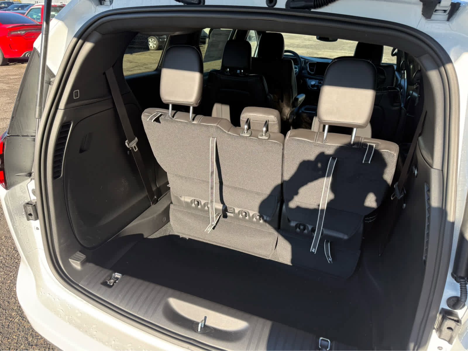 New 2026 Chrysler Pacifica Select image 5