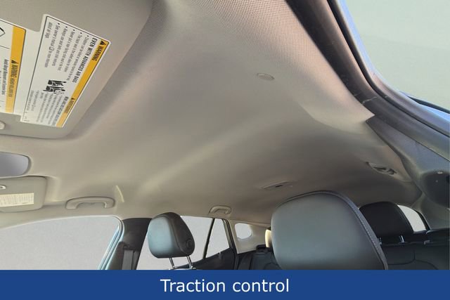 Certified 2025 Chevrolet Trax LT w/ Driver Confidence Package image 13