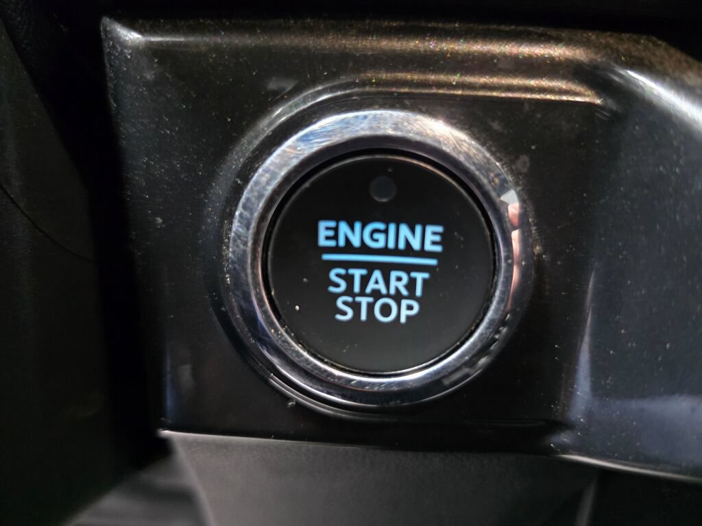 Used 2021 Ford F150 XLT w/ Equipment Group 302A High AWD/4WD image 16