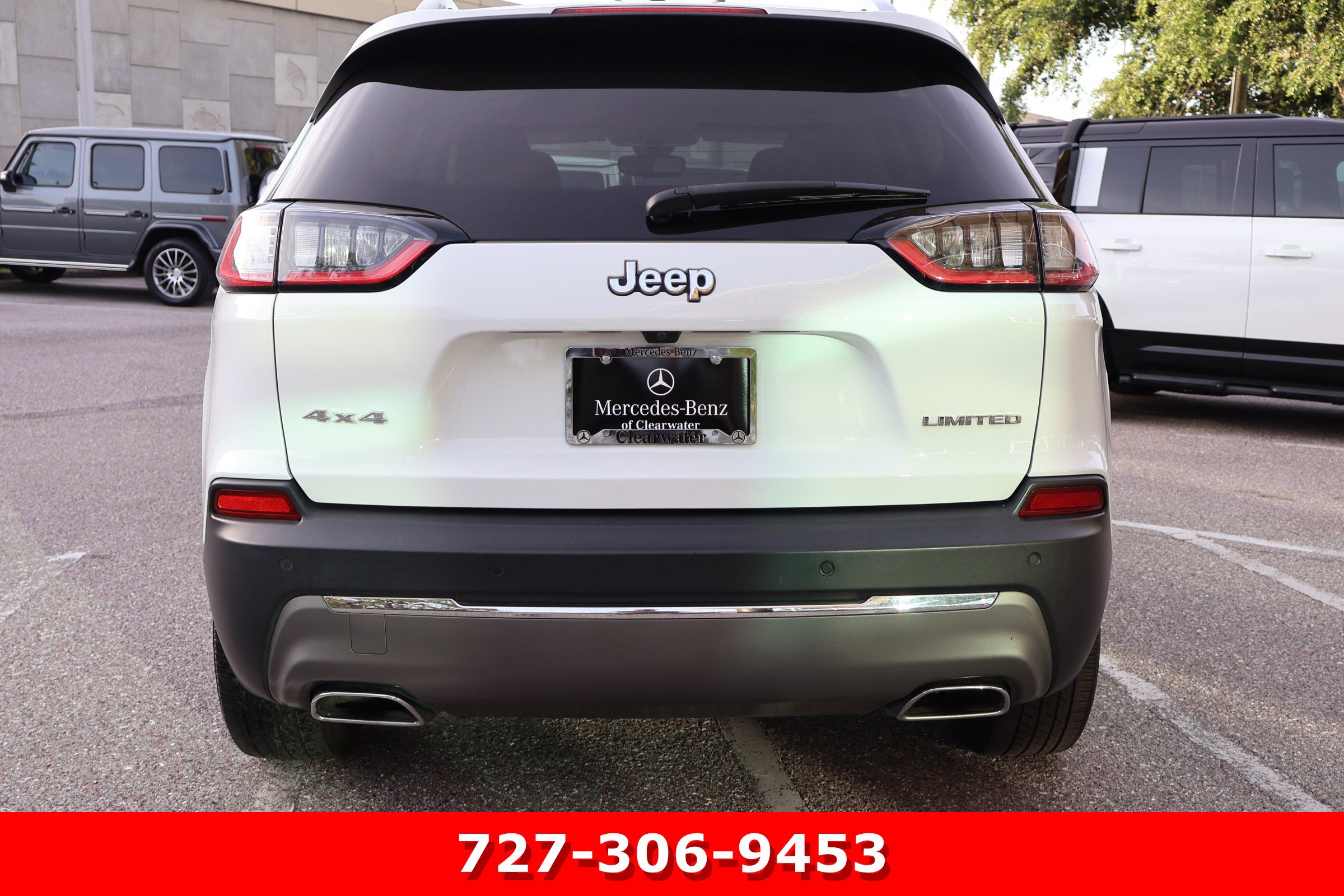 Used 2020 Jeep Cherokee Limited AWD/4WD image 7