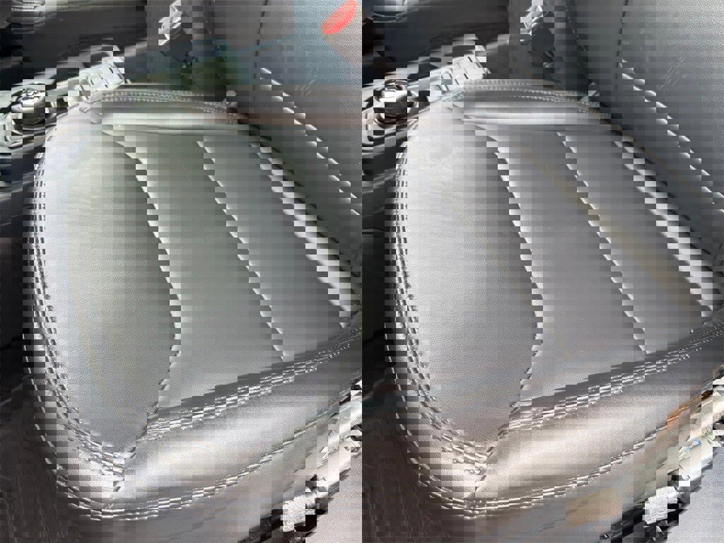 Used 2024 Ford Maverick Lariat w/ Black Appearance Package image 14