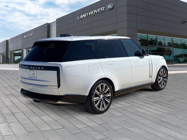 Used 2024 Land Rover Range Rover Autobiography AWD/4WD image 5