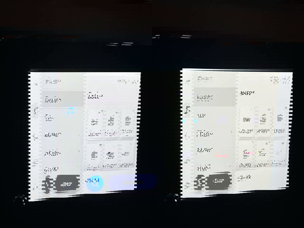 New 2026 Toyota Camry Hybrid image 16