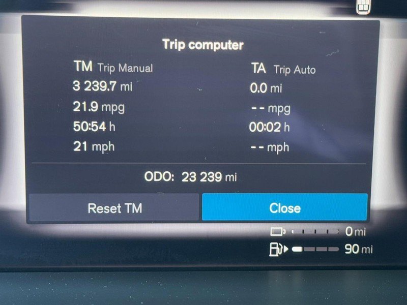 Certified 2024 Volvo XC90 T8 Ultimate w/ Lounge Package image 20