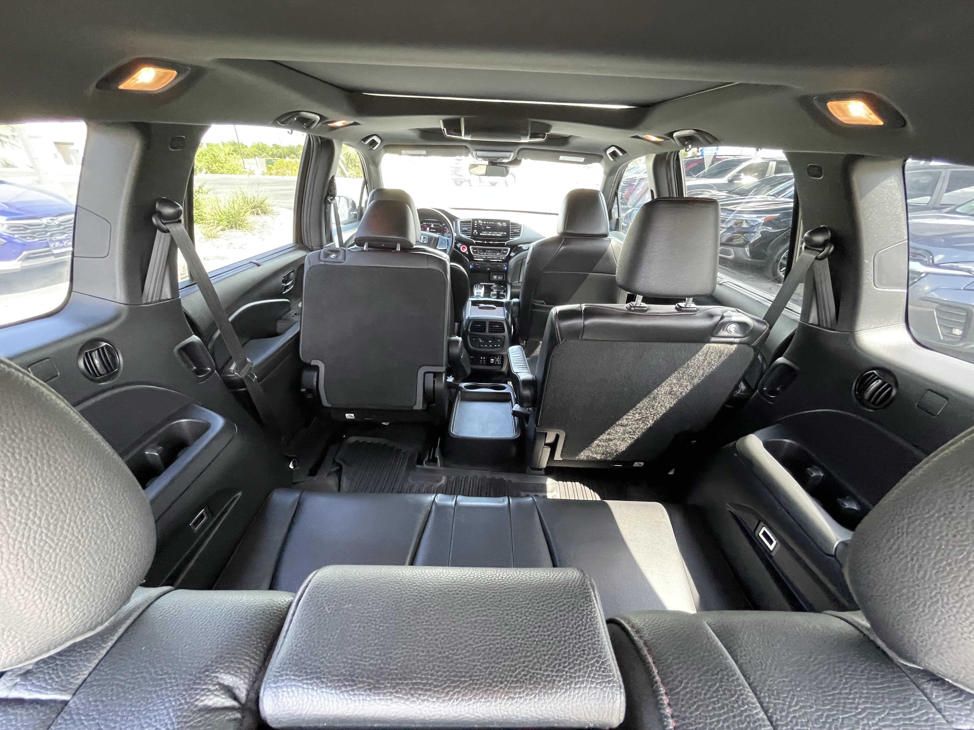 Used 2020 Honda Pilot Black Edition image 13