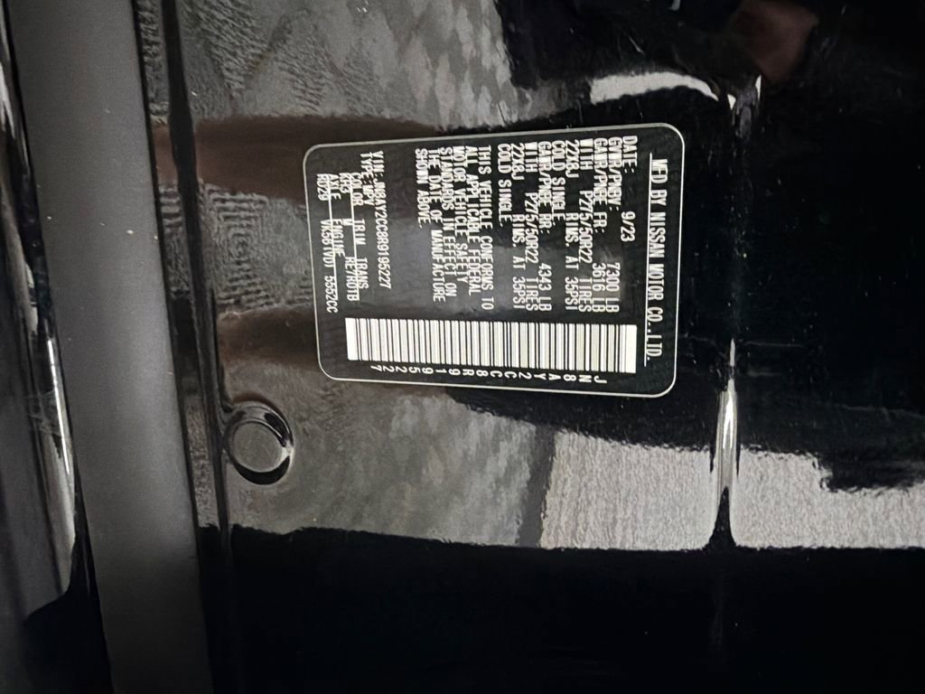 Used 2024 Nissan Armada Platinum w/ Cargo Package image 35