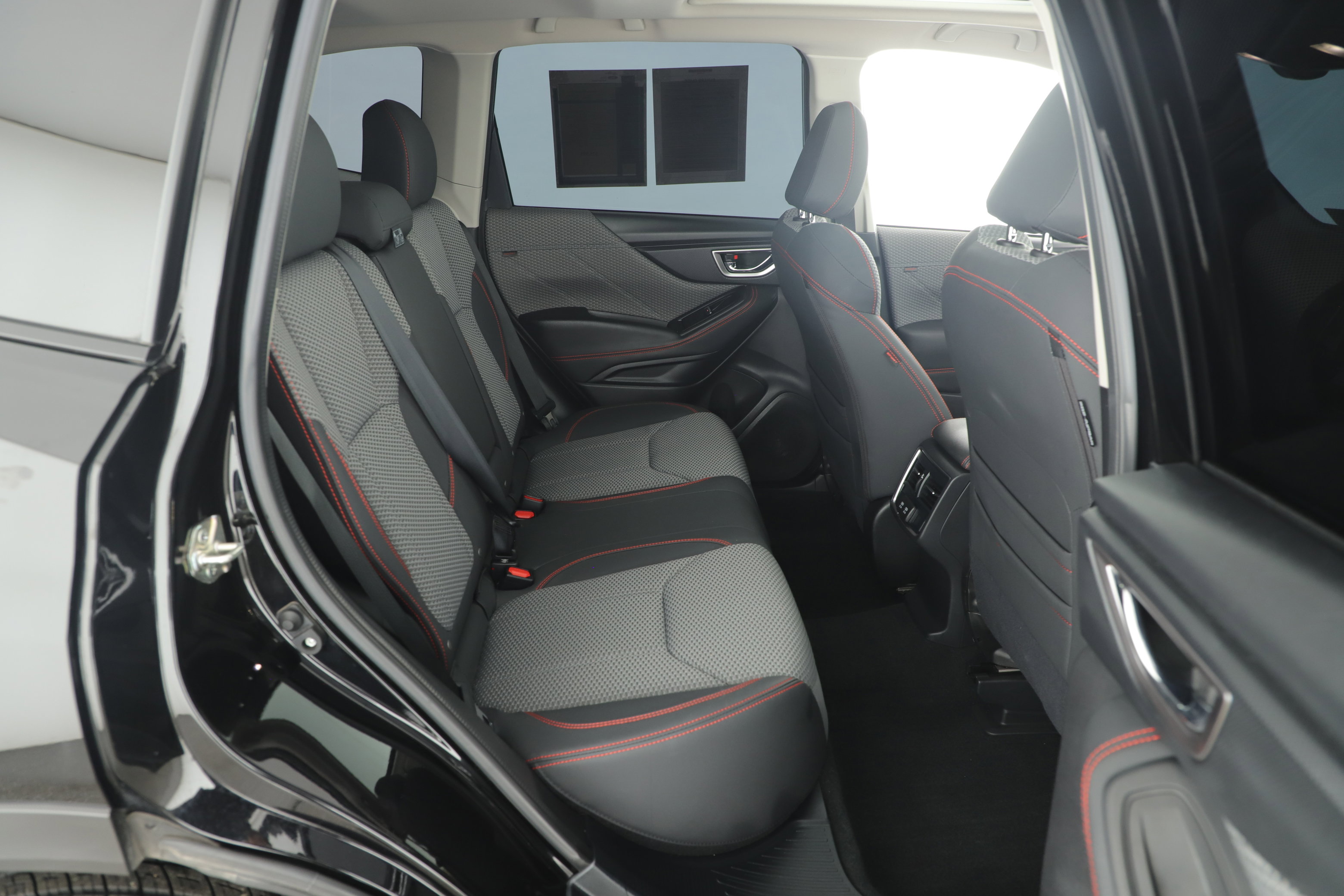 Used 2021 Subaru Forester Sport image 13