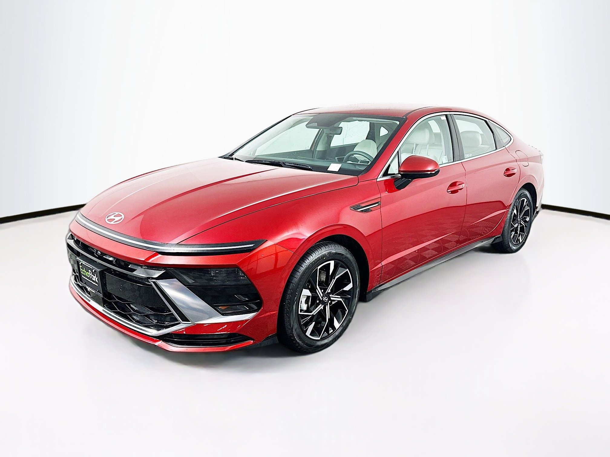 Used 2025 Hyundai Sonata SEL image 3