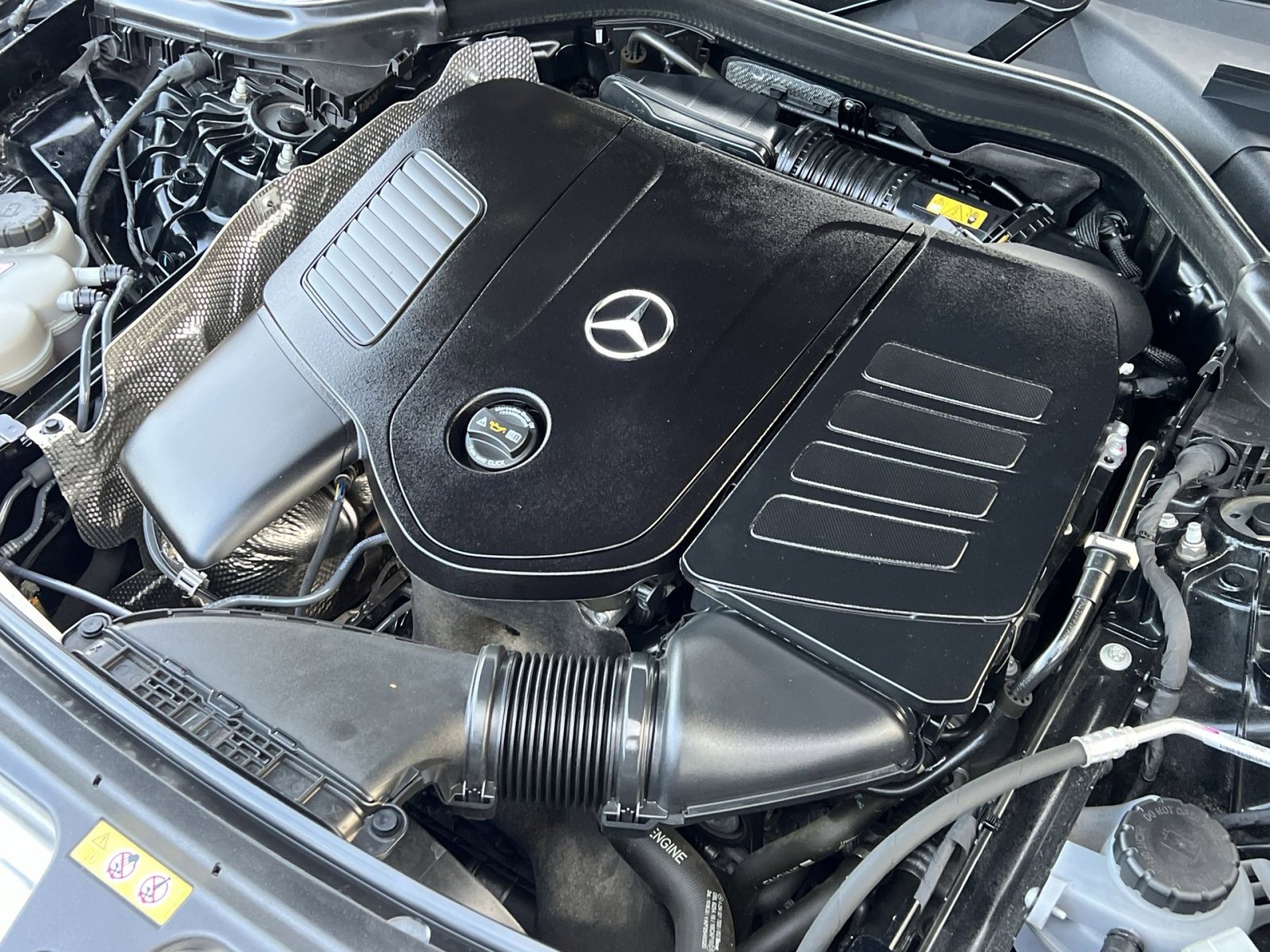 Certified 2024 Mercedes-Benz GLC 300 4MATIC image 27