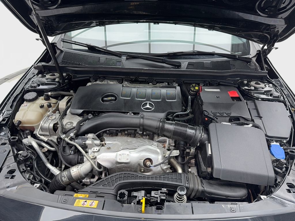 Used 2022 Mercedes-Benz A 220 4MATIC image 14
