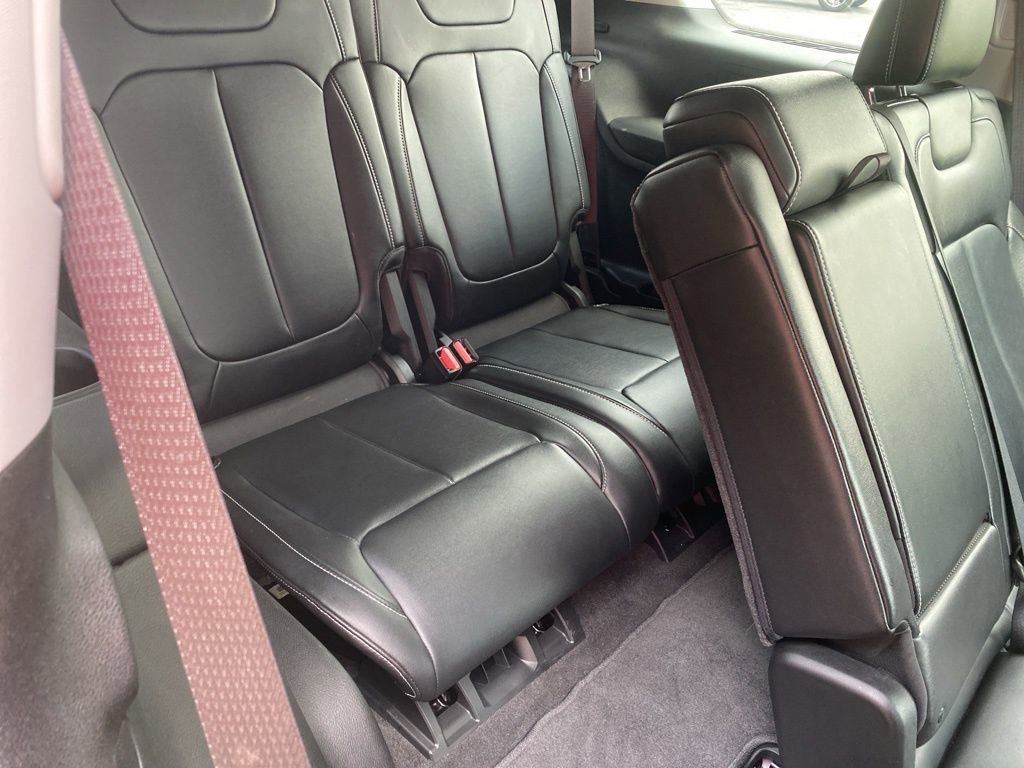 Used 2021 Jeep Grand Cherokee L Limited image 18