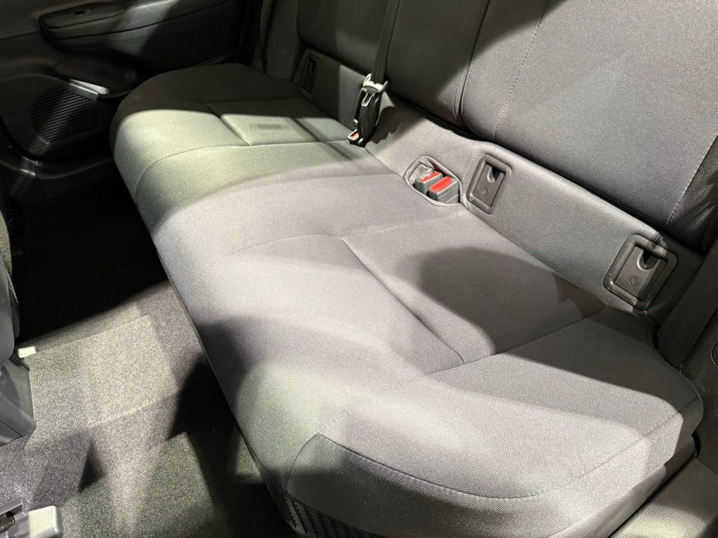 Used 2023 Toyota Prius LE image 19