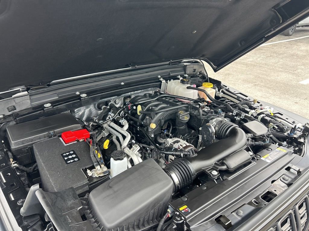 Certified 2024 Jeep Gladiator Sport image 16