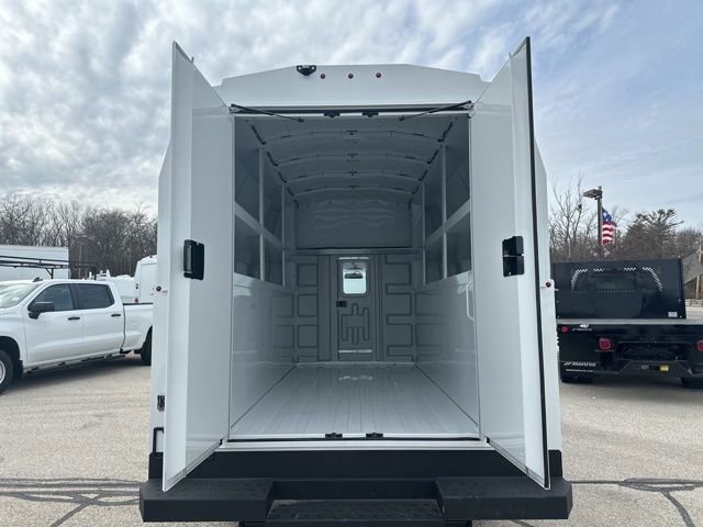 New 2025 Chevrolet Express 3500 w/ Power Convenience Package RWD image 10