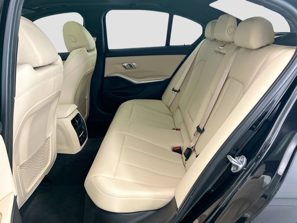 Used 2020 BMW 330i Sedan w/ Driving Assistance Package RWD image 20
