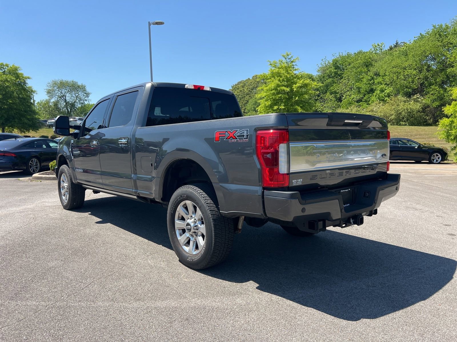 Used 2017 Ford F250 Platinum w/ Platinum Ultimate Package image 8