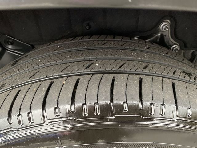 Certified 2024 Toyota Highlander XLE image 37