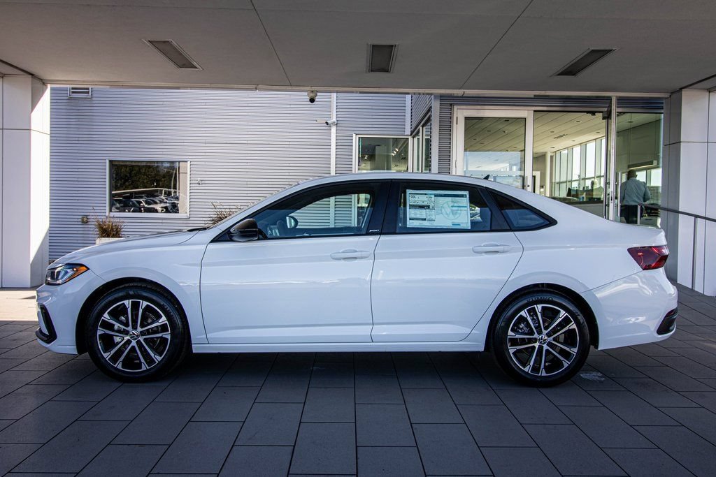 New 2026 Volkswagen Jetta Sport FWD image 11