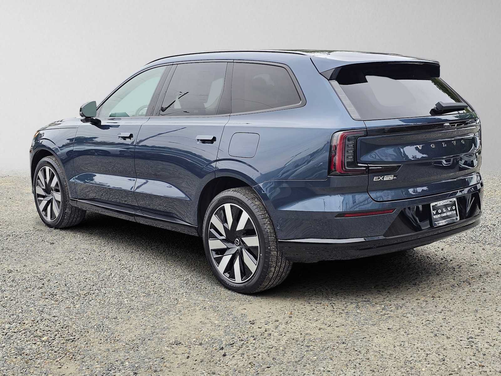 New 2026 Volvo EX90 Plus AWD/4WD image 5